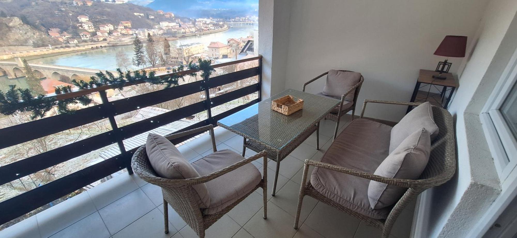 Apartman Dan & Noc Вишеград Екстер'єр фото
