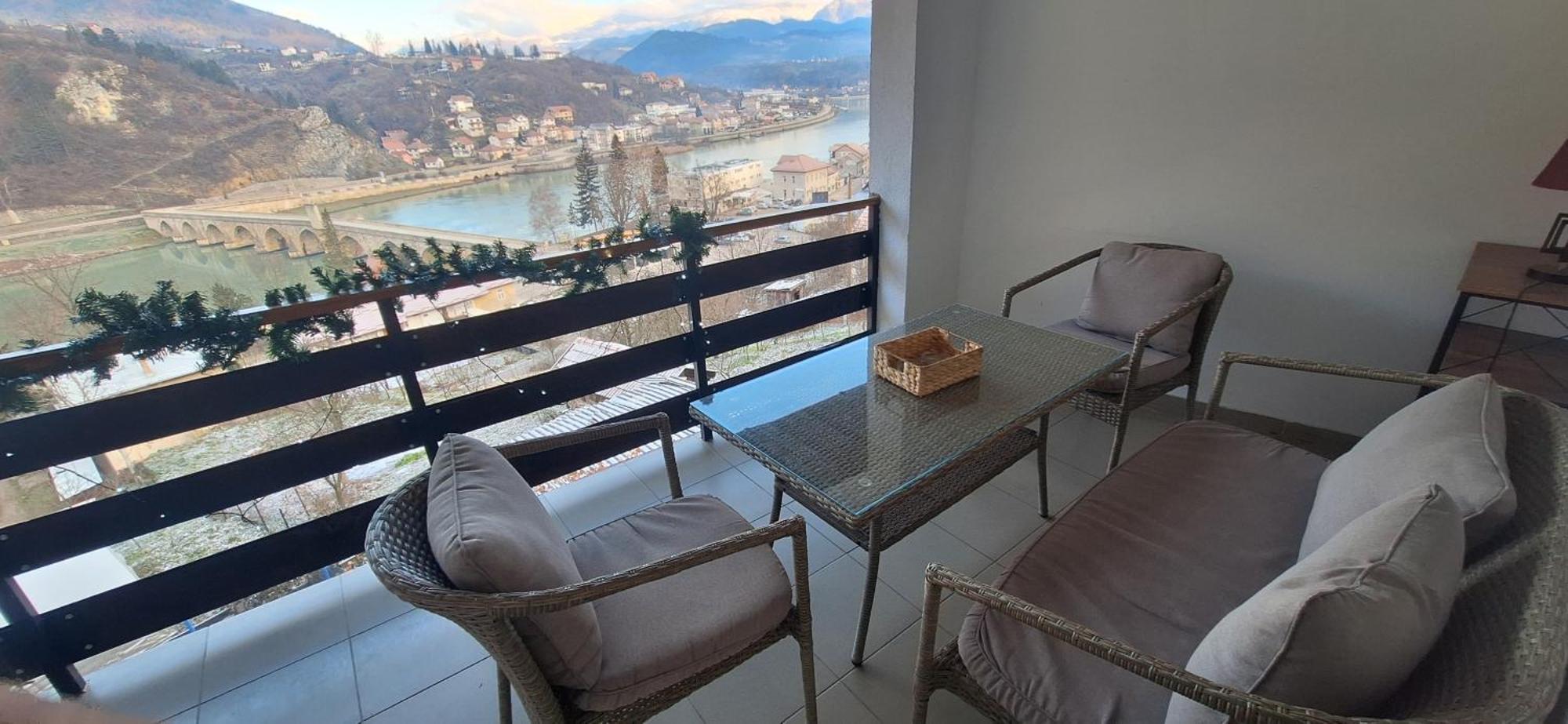 Apartman Dan & Noc Вишеград Екстер'єр фото